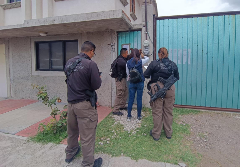 En cateo FGR asegura un inmueble, autotransporte y mercancía robada en Tlaxcala