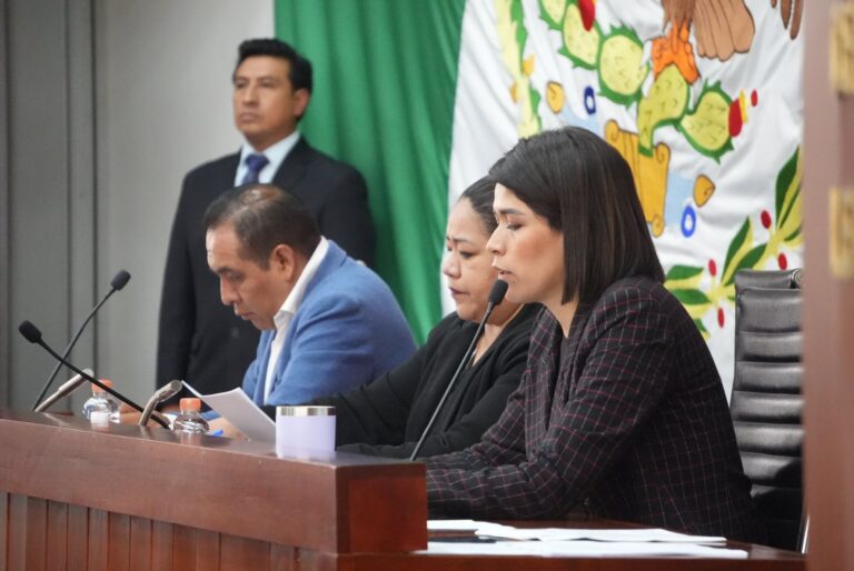 Presenta Comisión Especial informe de integrantes del Ayuntamiento de Chiautempan