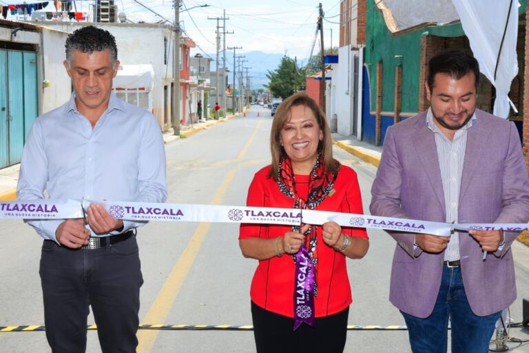 Entregó Gobernadora Lorena Cuéllar Obra Pública en Apizaco y Huamantla