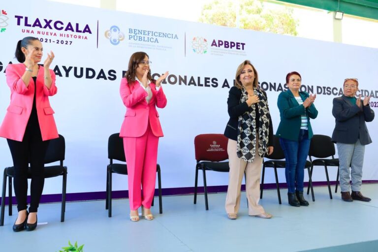 Con Ayudas Funcionales, Gobernadora Lorena Cuéllar Favorece a Personas con Discapacidad