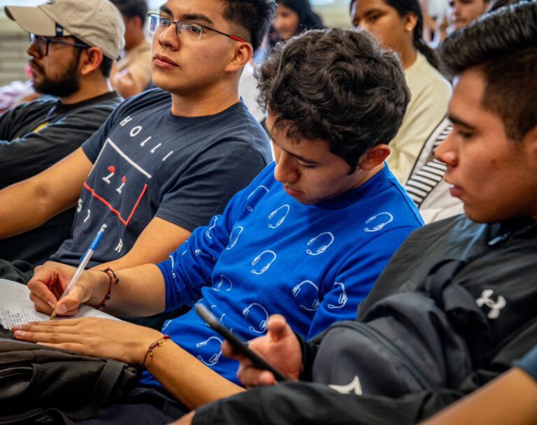 Realizó UPTx sexto taller de mecatrónica moderna