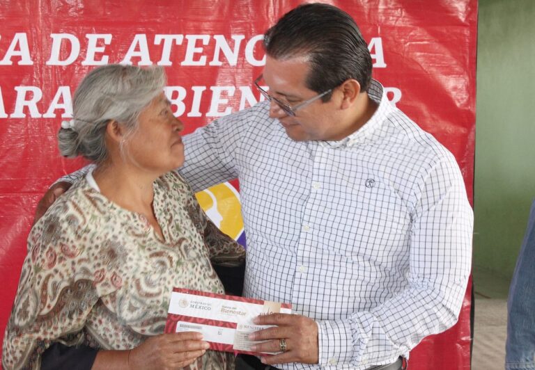 Simultánea entrega de Tarjetas de Bienestar y cobro en Operativos de Pago: Carlos Luna