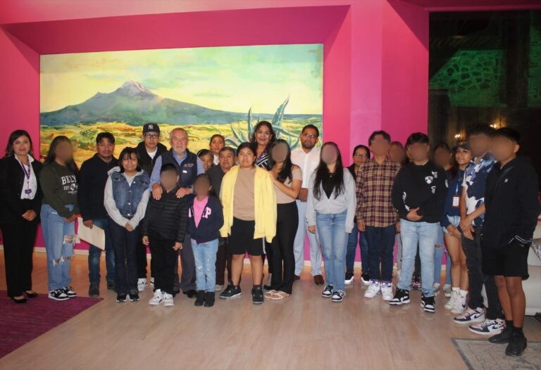 Recibió Gobierno del Estado a 14 jóvenes de Estados Unidos que Conocerán sus Raíces Tlaxcaltecas