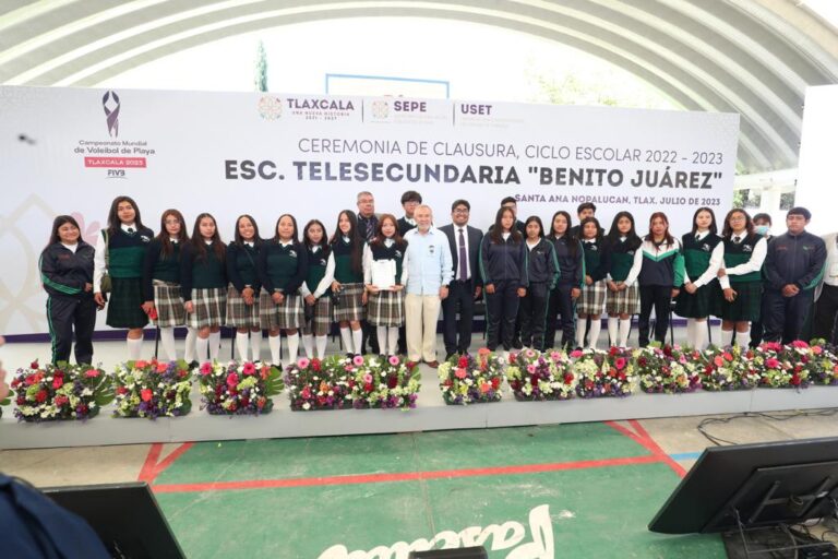 Clausuran Autoridades Ciclo Escolar 2022-2023