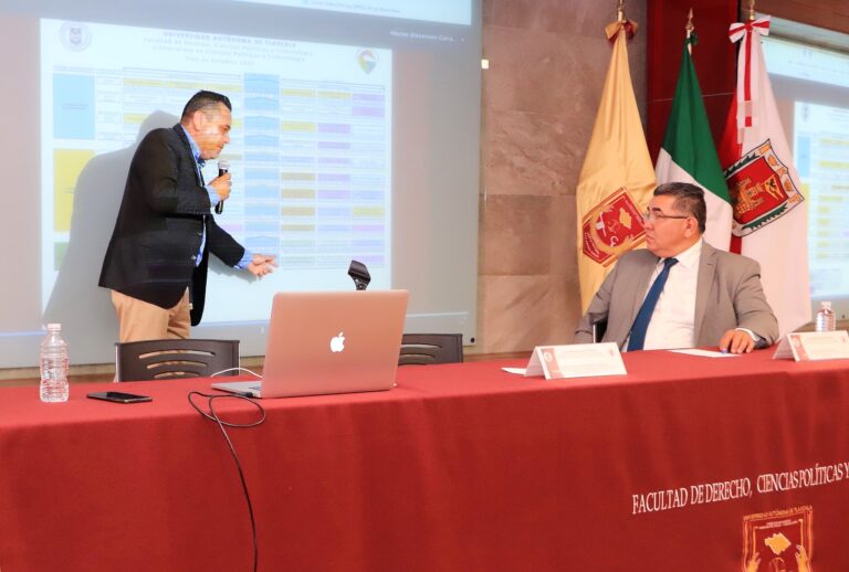 Realiza Ciencias Políticas de la UATx curso de inducción