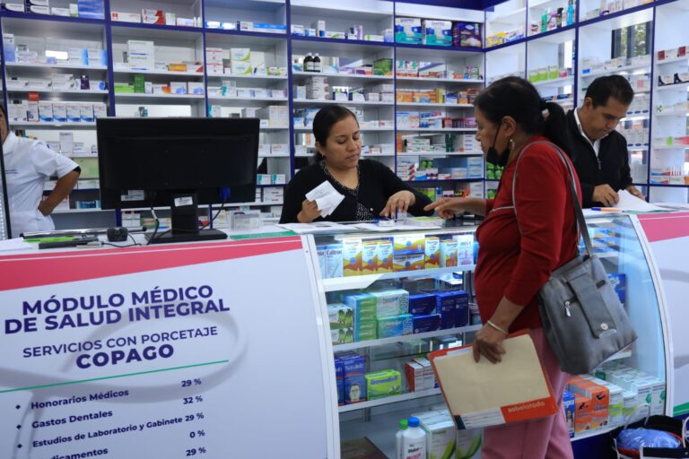 Reconocen trabajadores y beneficiarios el Nuevo Esquema de Salud implementado por el Gobierno de Tlaxcala