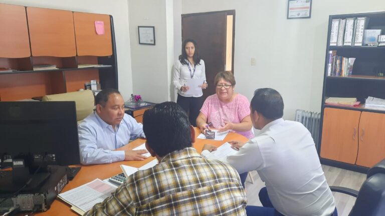 Garantiza Fomtlax atención en ventanilla durante vacaciones de verano