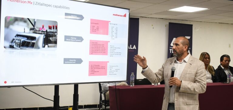 Beneficia UTT a 36 alumnos por medio de modelo dual