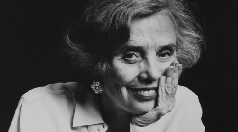 Elena Poniatowska obtiene el Premio Internacional Carlos Fuentes