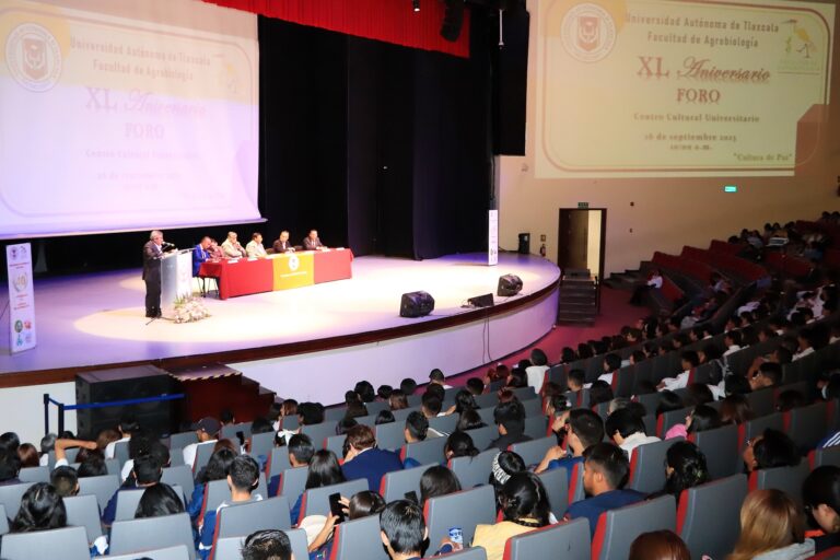 Conmemora Agrobiología de la UATx su cuarenta aniversario