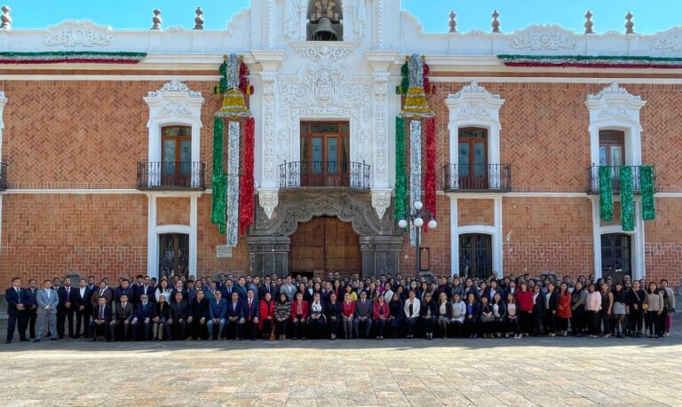 Participa PGJE en la Ceremonia de Izamiento y Arrío a la Bandera Nacional