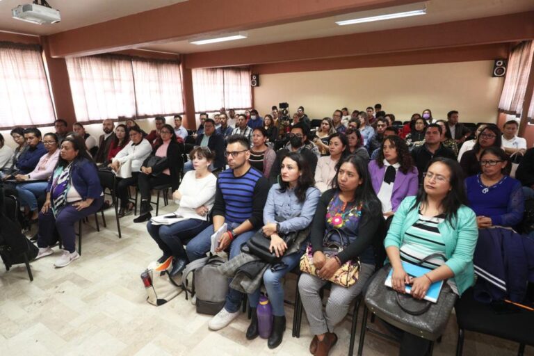 Capacita SEP a Docentes de Centros Educativos de Bachillerato Estatal