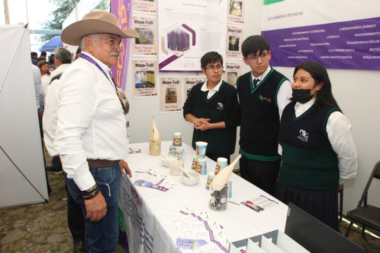 Realiza SIA Expo–Feria del Conocimiento, Ciencia e Innovación Tecnológica Para el Campo