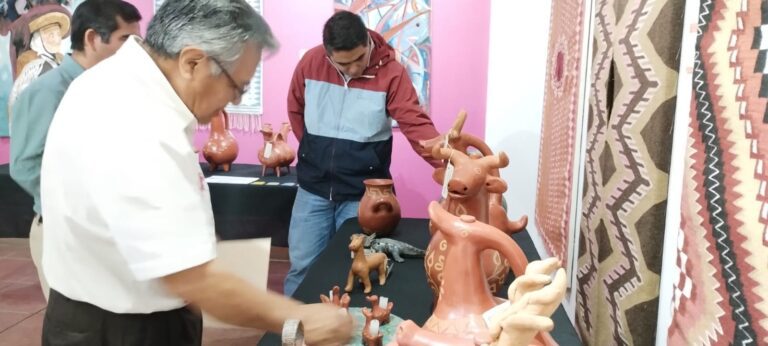 Califica Jurado Piezas Participantes del II Concurso Artesanal de Alfarería 2023