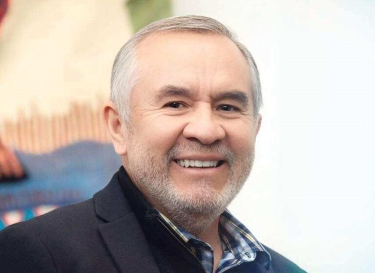 Renuncia Sergio González; Busca Candidatura de MORENA al Senado