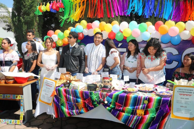Efectuó UATx Segunda Edición de Festival de las Naciones
