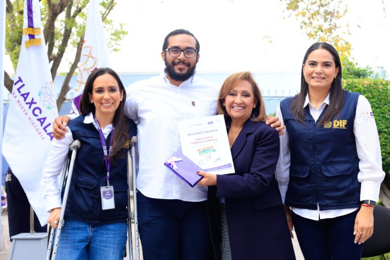 Entregó Gobernadora Reconocimientos a Brigadistas que Apoyaron a Damnificados por Huracán Otis