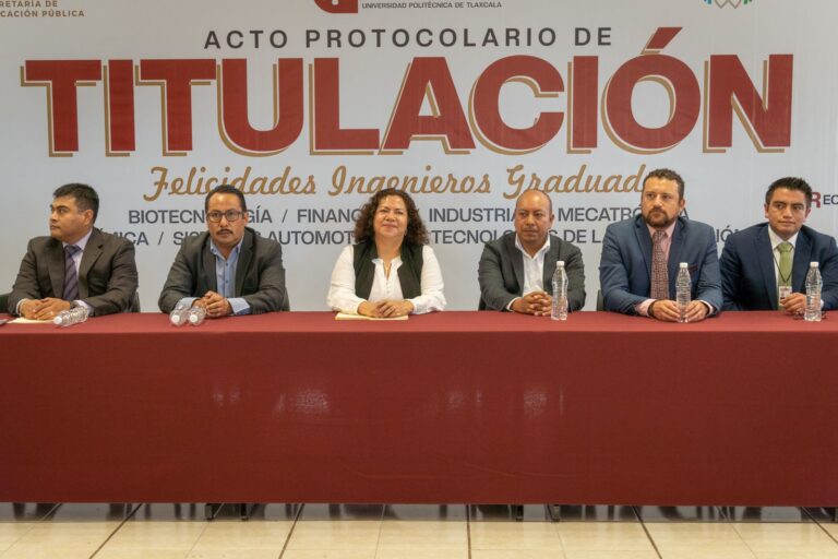Egresan más de 100 Ingenieros de la Universidad Politécnica de Tlaxcala