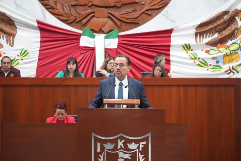 Aprueba Congreso Iniciativa del Diputado Cambrón para reconocer a la locución como una profesión