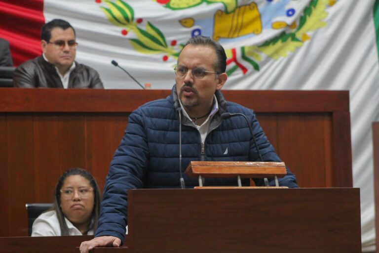 Cambrón Soria vota en contra el presupuesto de egresos 2024 del gobierno del estado