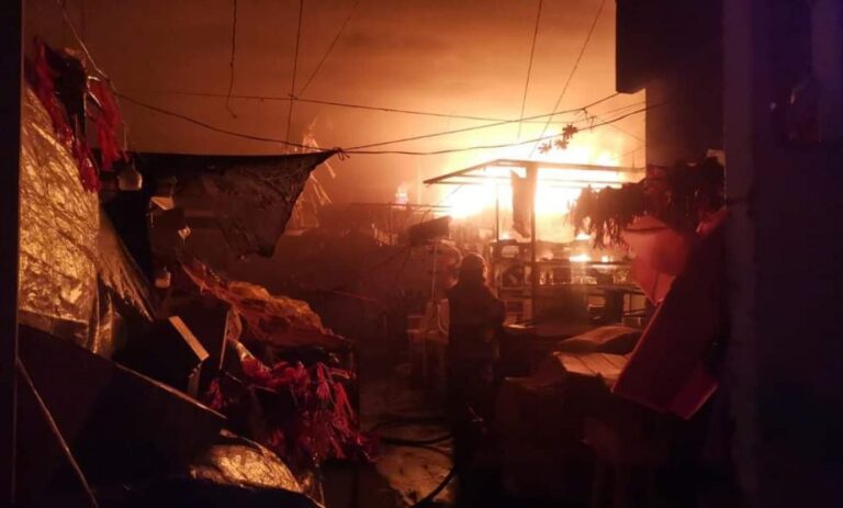Por Incendio, Cierra Temporalmente el Mercado de Tlaxcala