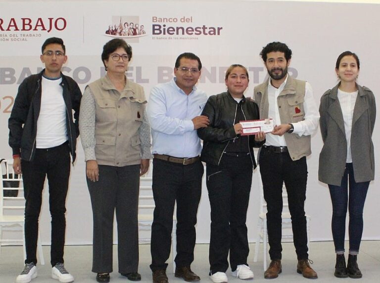 Confirma aumento y pago de beca JCF delegado Carlos Luna