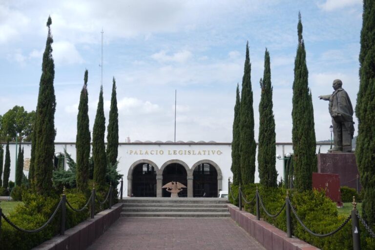 Niegan suspensión definitiva contra designación del titular del OFS