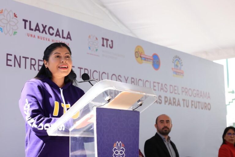 Entregó Gobierno del Estado Herramientas de Movilidad a Jóvenes Emprendedores y Estudiantes