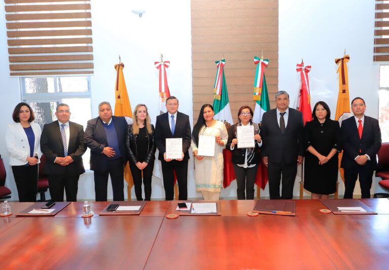 UATx y Senado de la República signan carta de intención para trabajo colaborativo