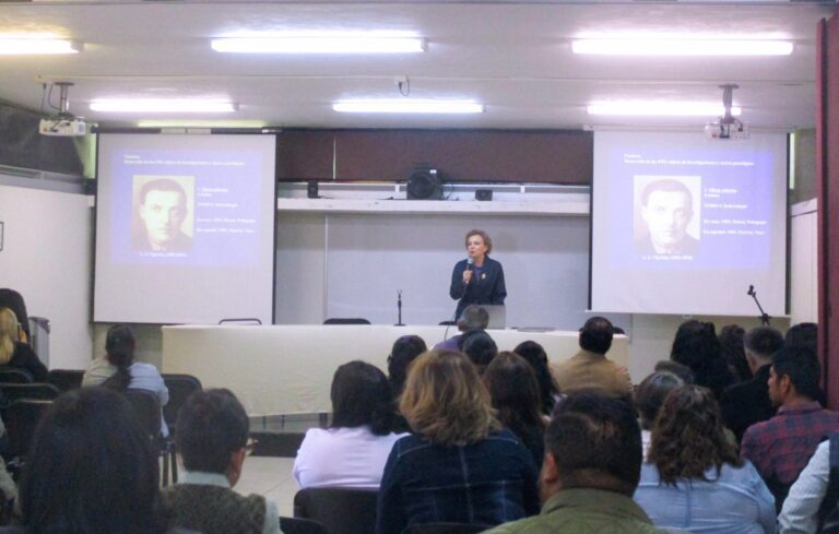 Contribuye UATx con docentes de educación especial de SEP