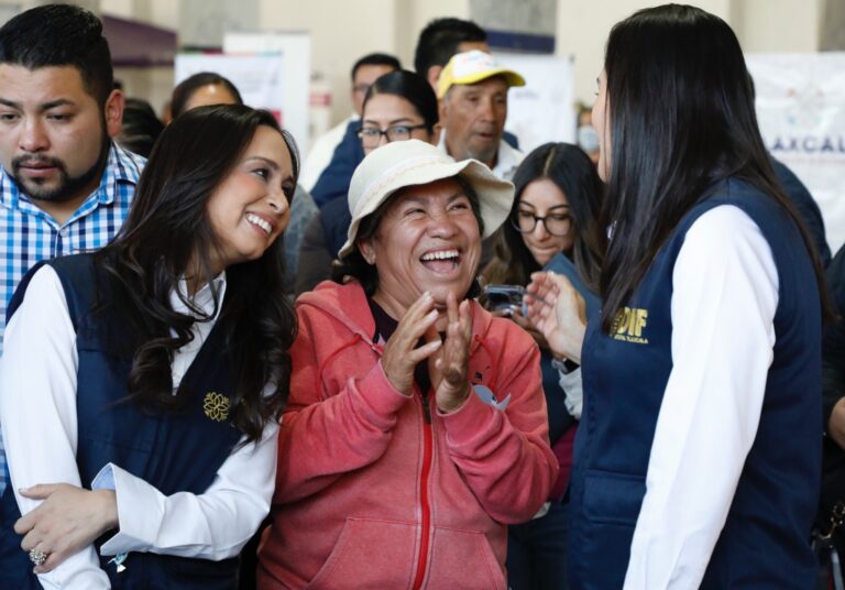El carrusel del Sedif sigue labor de acercar información y servicios a los municipios