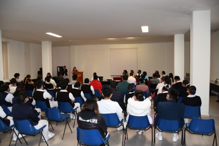 Otorga hospital infantil de Tlaxcala atención de alta especialidad a niños con cáncer