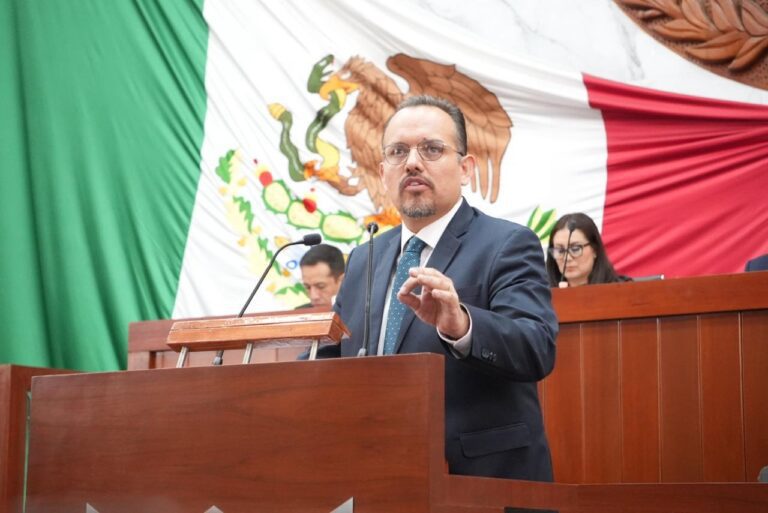 Con el dictamen aprobado este martes se seguirá dando continuidad a ese proceso de control e intromisión por parte de la gobernadora en esta soberanía. Cambrón Soria