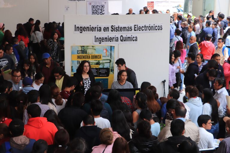 Efectuará UATx Tercera Feria Profesiográfica   