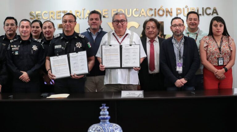 Firman Convenio SEPE y SSC Para Brindar Preparatoria Abierta a Policías
