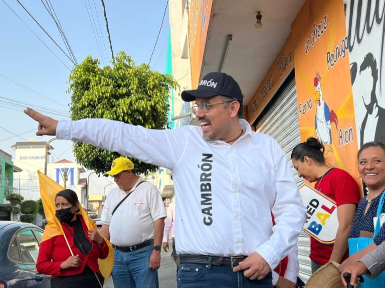 Juan Manuel Cambrón Soria visitó el municipio de San Pablo del Monte