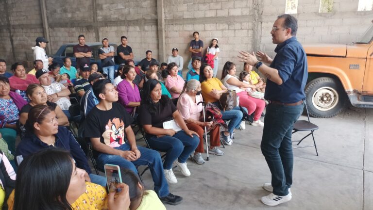 El candidato a diputado federal Juan Manuel Cambrón visitó Acuamanala