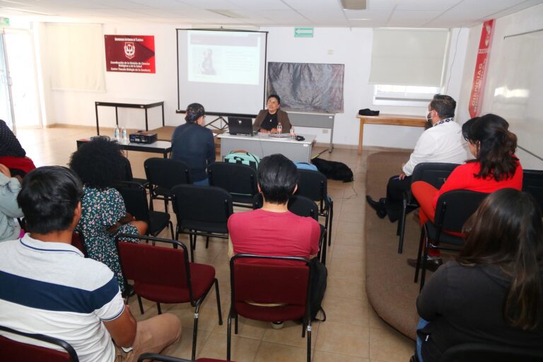 Hablan en UATx sobre vulnerabilidad y diversidad