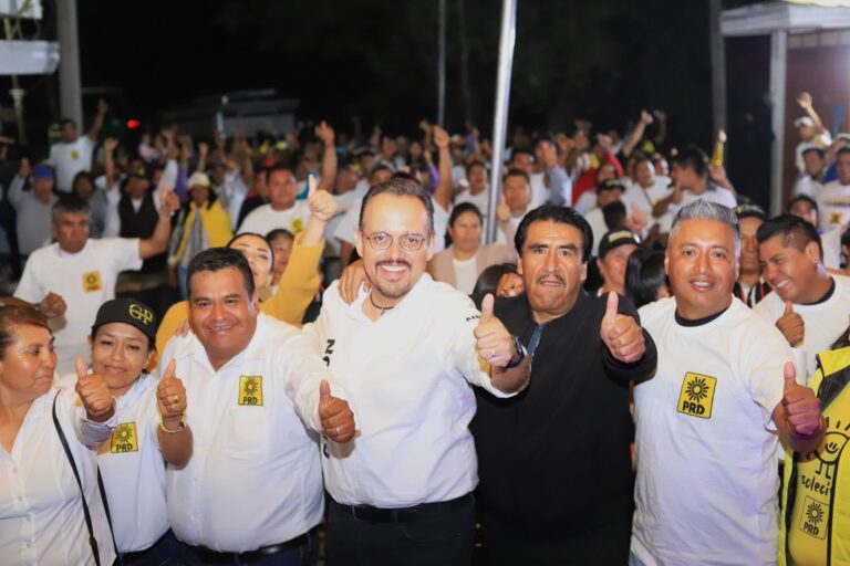 Juan Manuel Cambrón estuvo en Mazatecochco y San Pablo Del Monte