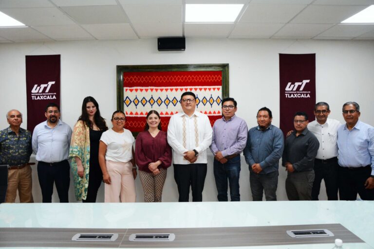 UTT y Universidad Interserrana del Estado de Puebla Ahuacatlán inician trabajos de colaboración