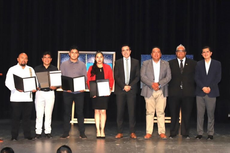 Realiza Conalep Exitoso Panel de Egresados 2024