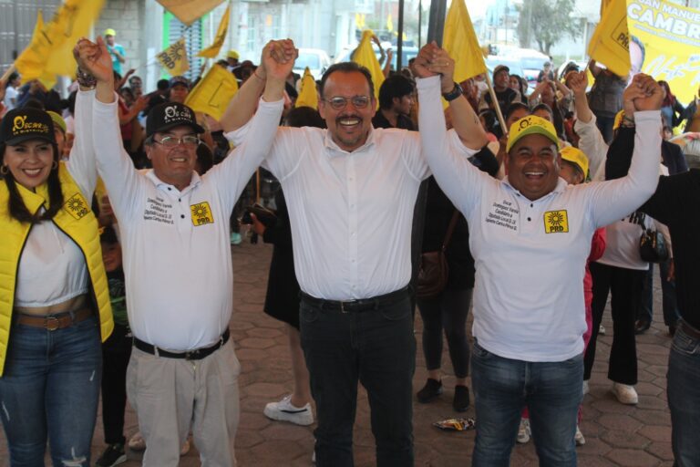 Juan Manuel Cambrón, Candidato a Diputado Federal, se Reunió en La Magdalena Tlaltelulco y Papalotla