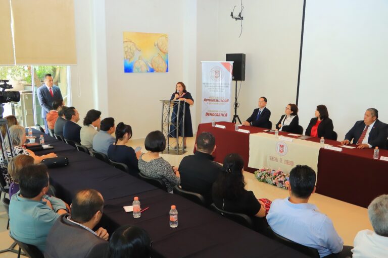 Fortalece academia de autorrealización de la UATx el trabajo docente