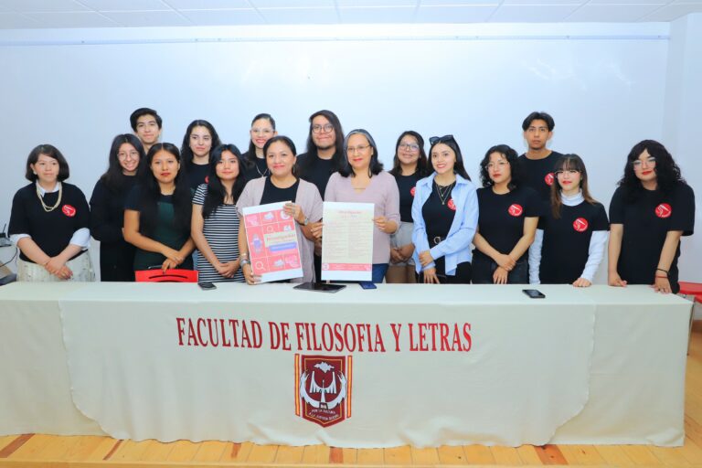 Realizarán estudiantes de la UATx foro de investigación en lengua y literatura