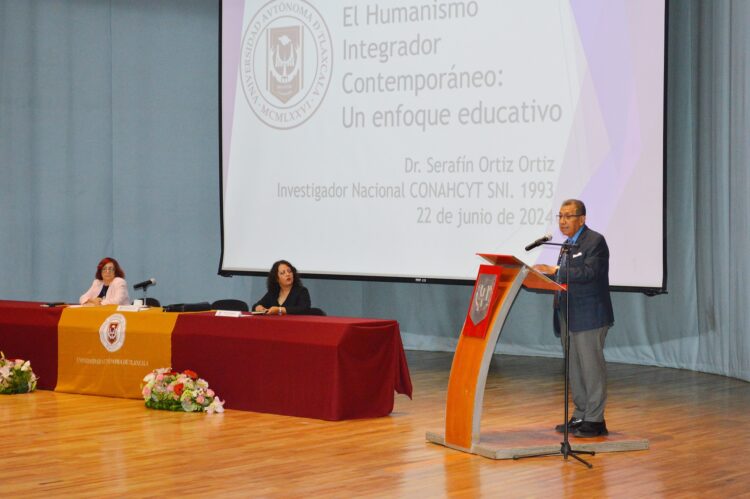 24 A Concluyó en UATx congreso internacional de investigación en Trabajo Social