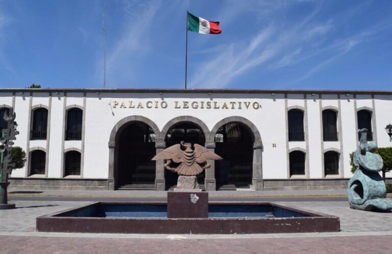 Recibe Congreso del Estado, cinco propuestas para el premio «Miguel N. Lira»