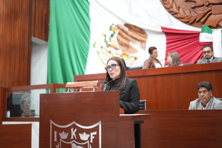 Aprueba LXIV Legislatura, reintegración de las 24 comisiones ordinarias