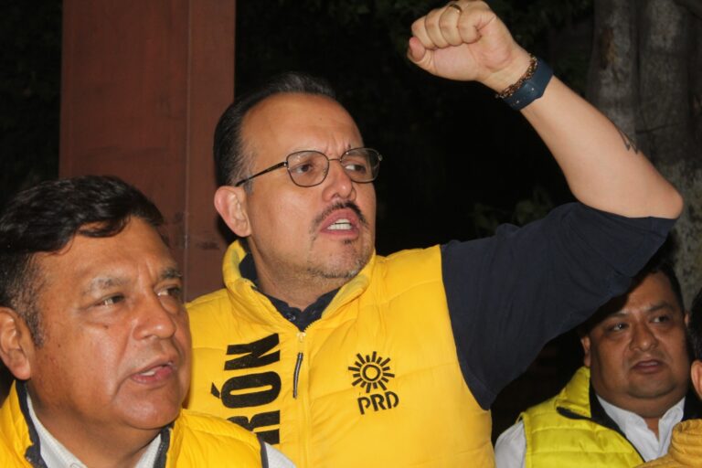 En este momento la prioridad es la defensa de los triunfos logrados por el PRD: Cambrón