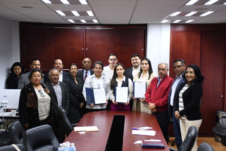 Cobat y Sedif Firman Convenio Para Capacitar a Docentes Sobre Salud Mental Estudiantil