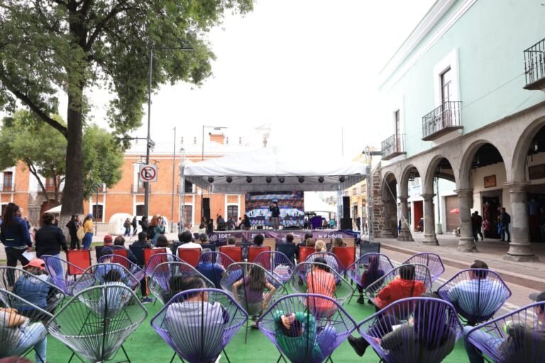 Artistas Tlaxcaltecas Presentes en Torneo de Voleibol de Playa